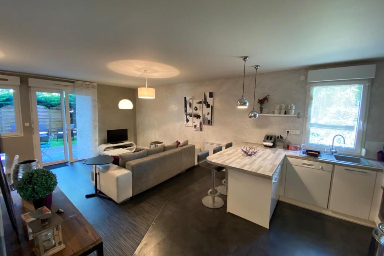 Bel Appartement Proche Tours Centre Bretonneau La Riche Exterior photo